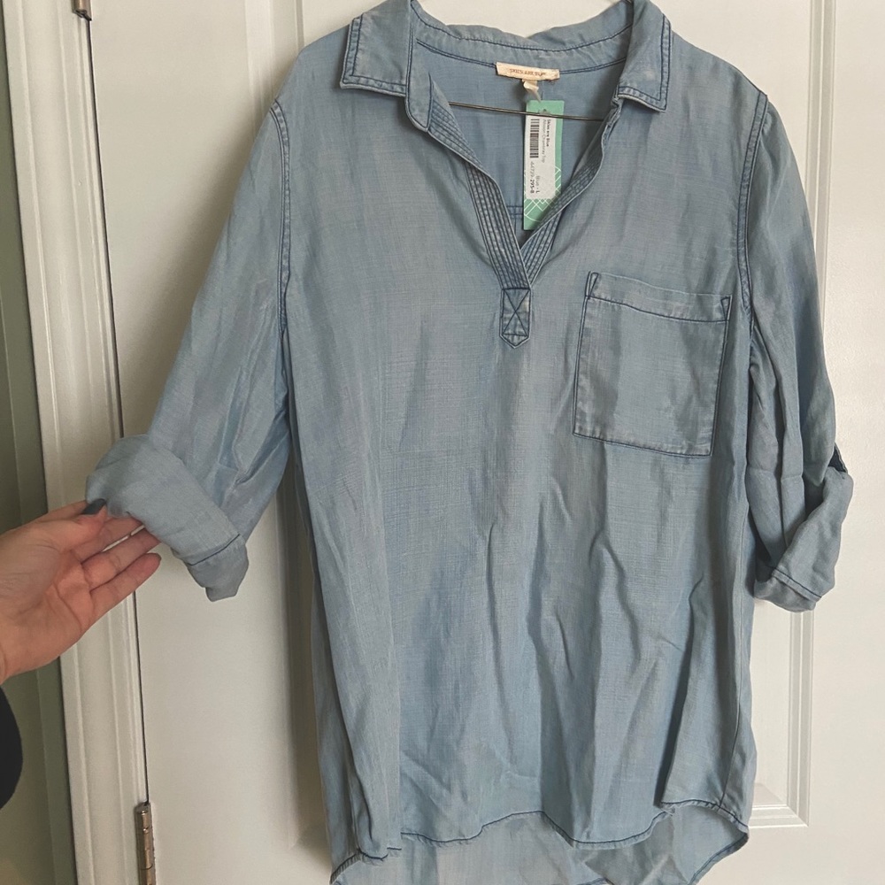 NWT Stitch Fix Alisson Chambray Top
